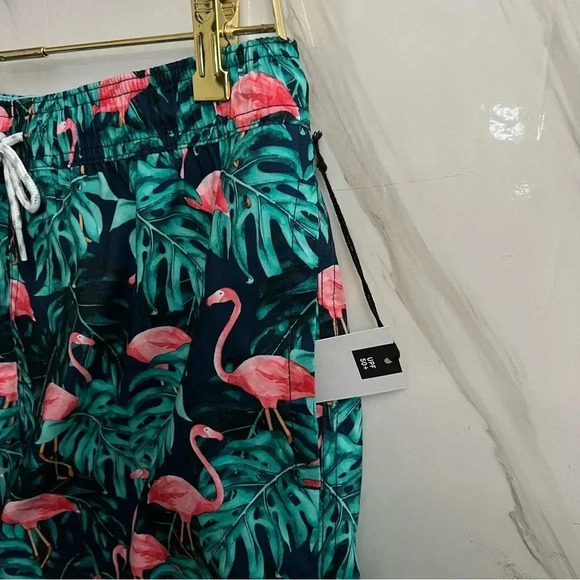 Swim Trunks Flamingos Print 7" Inseam Built-In Mesh Brief Side Pockets UPF 50+ - Picture 5 of 9